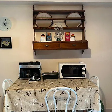 Lemon House