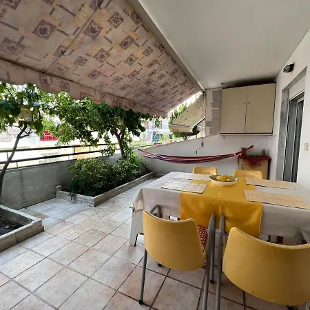 Lemon House